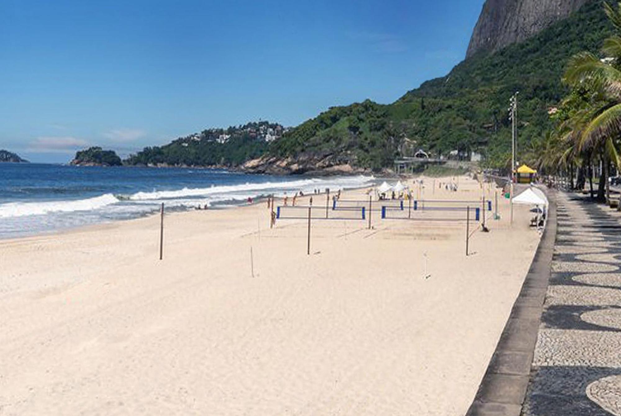 Hotel Nacional Rio De Janeiro - Oficial Exterior foto The beach of Ipanema